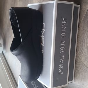 Bnwt Dansko Black Size 41 Professional Oiled